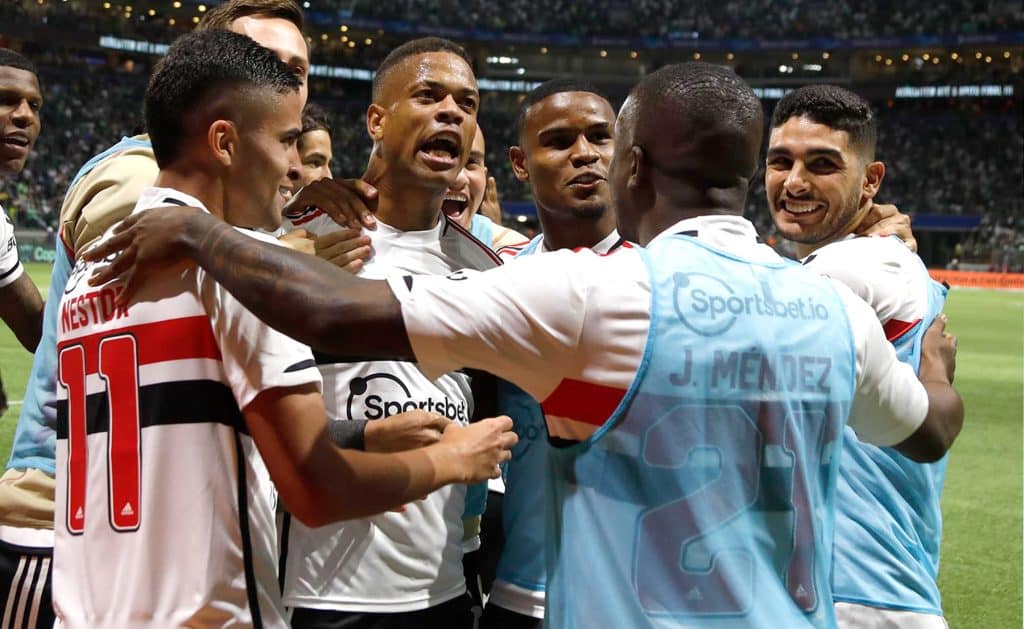 APOSTOU O CARRO! Jogadores do São Paulo fazem aposta louca