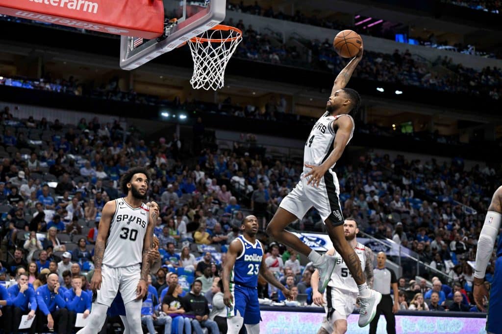 Jogador francês assina com San Antonio Spurs