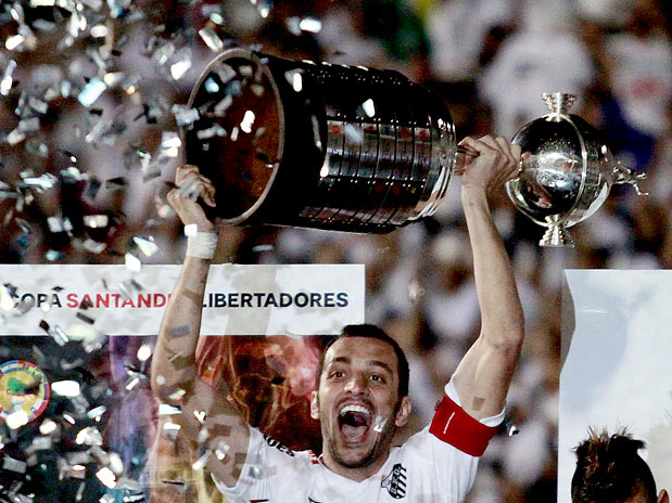 Veja os maiores zagueiros da história do Santos