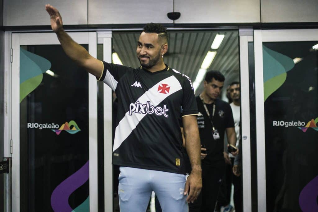 Foto: (Daniel Ramalho/Vasco) - Dimitri Payet viveu uma situação inusitada em sua carreira antes de chegar ao Vasco