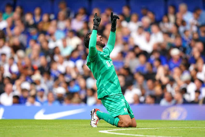 Alisson pode estar de saída do Liverpool e nome de novo clube surpreende