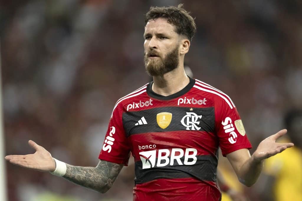 Foto: (Icon Sport) - Léo Pereira pode deixar o Flamengo