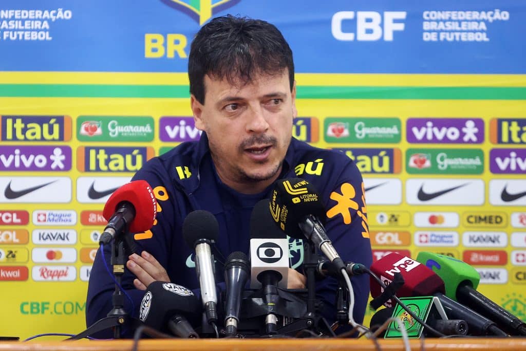 Foto: (Vitor Silva/CBF) - Fernando Diniz não é a única opção de Zico para a Seleção Brasileira