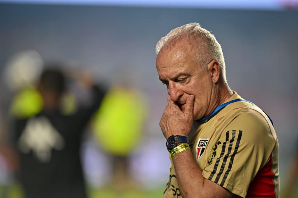 ÚLTIMA HORA! São Paulo prepara saída de medalhão com aval de Dorival Jr após título da Copa do Brasil