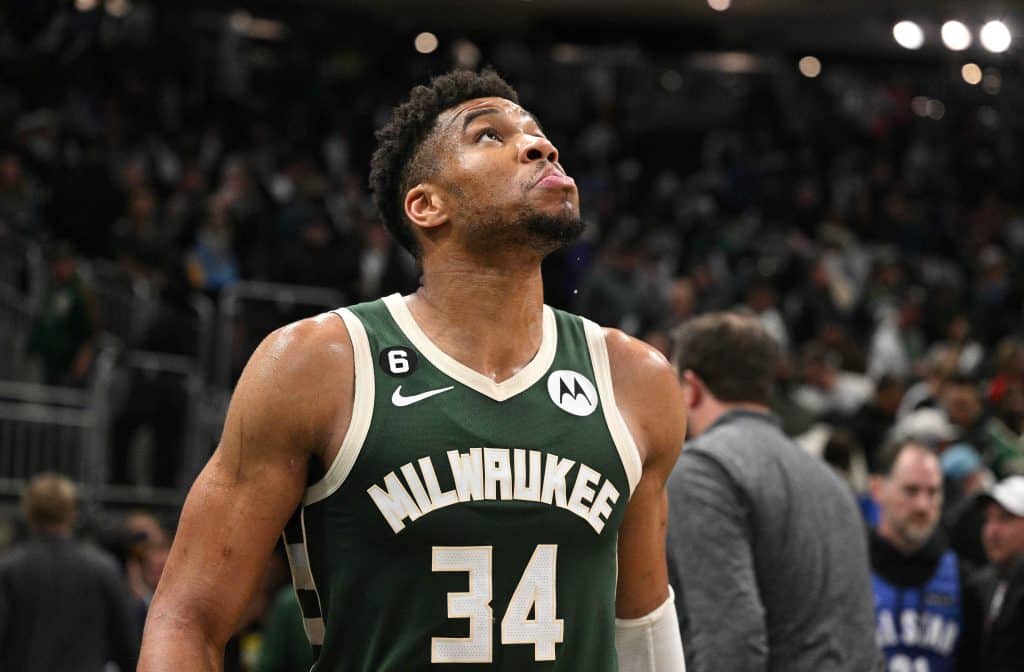 É MUNDIAL? Antetokounmpo ‘chuta o balde’ e se envolve em polêmica de Noah Lyles na NBA