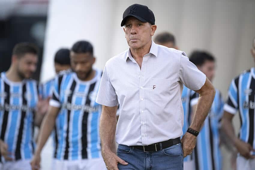 ACABOU DE ACONTECER! Grêmio leva CHAPÉU de NANICO ITALIANO, que fecha com substituto de Suárez