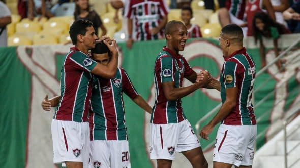 Fluminense brilha em rodada da Premier League com dupla xodó da torcida