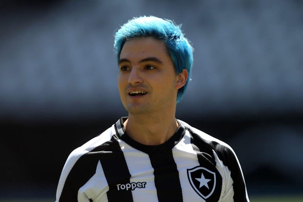 “Se não fosse a SAF, ia cair e sumir”, Felipe Neto expõe situação DRAMÁTICA do Botafogo antes de John Textor