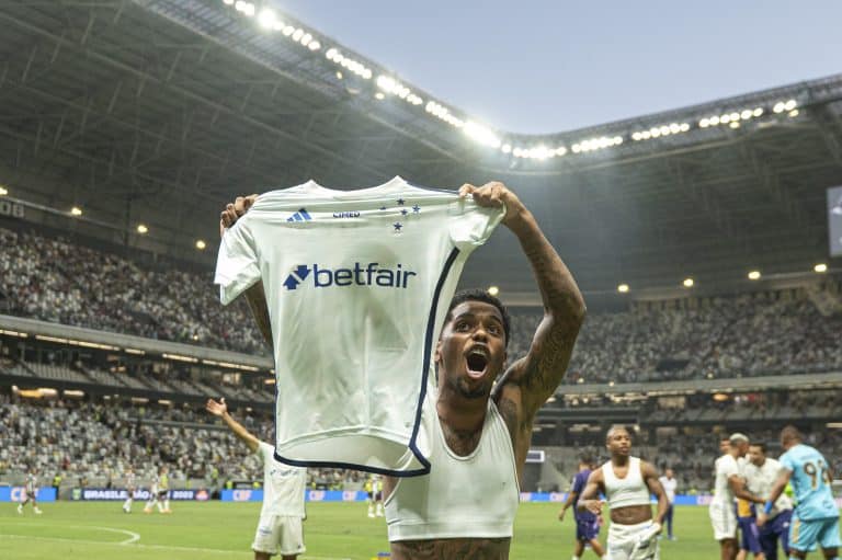 Foto: (Staff Images/Cruzeiro) - O Cruzeiro tirou sarro do Atlético-MG
