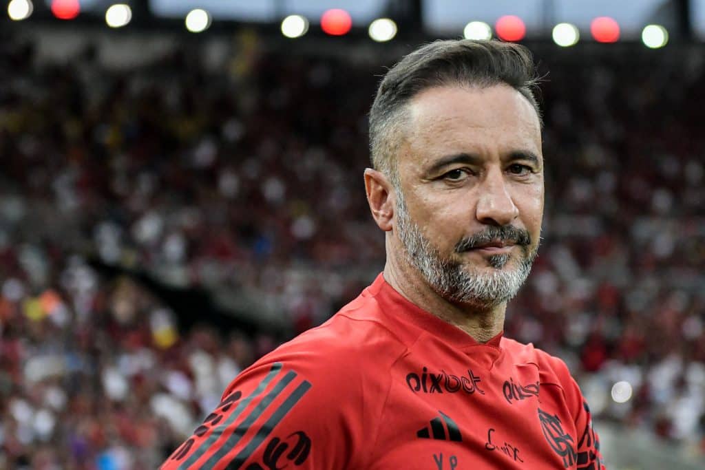 Foto: (Icon Sport) - Ex-Flamengo, Vítor Pereira vai assumir um novo projeto na carreira