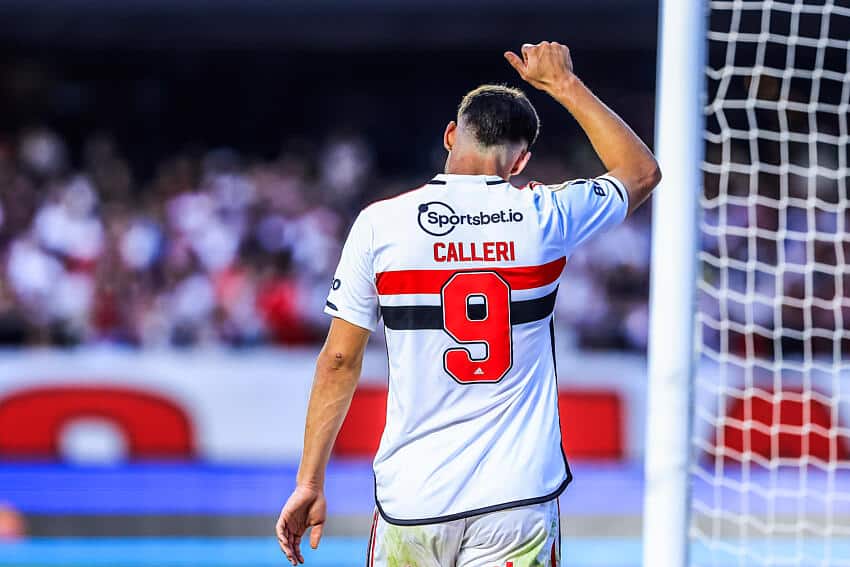 EXPLOSÃO DE GOLS! Jonathan Calleri invade o TOP 10 dos estrangeiros MAIS MORTAIS do Brasileirão!