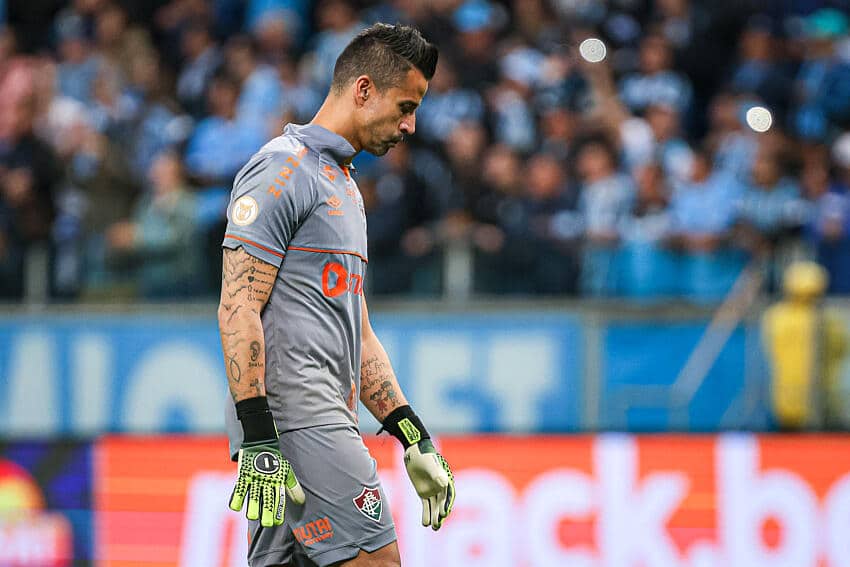 É REAL, É ISSO MESMO! Dados mostram o goleiro QUE MAIS LEVOU GOL do São Paulo no Morumbi: VEJA O TOP 3 QUE IMPRESSIONA!