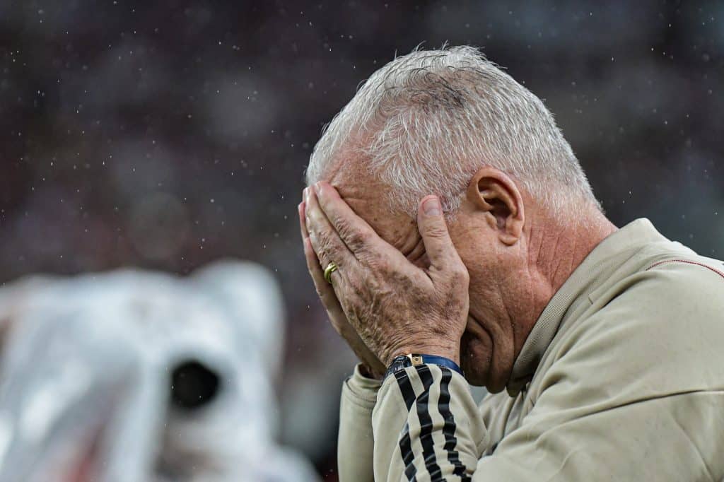 PREOCUPAÇÃO TRICOLOR! Jejum do São Paulo fora de casa IMPRESSIONA e Dorival estuda mudança