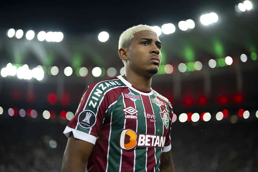GIGANTE DE XERÉM! Joia do Fluminense sai do banco e ACABA com o jogo