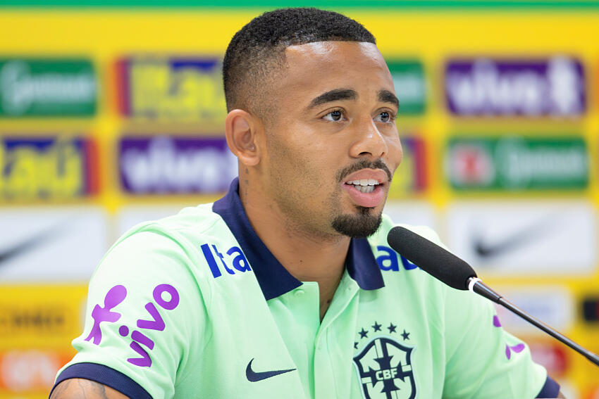 “ELE É UM MENINO”! Gabriel Jesus ATACA jogador da seleção e agita a Internet