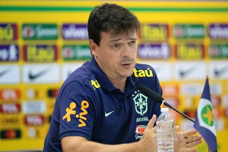 ALÔ DINIZ! Ex-jogador do Fluminense tem desempenho SURREAL na Europa e torcedores pedem URGENTE atleta na Seleção Brasileira