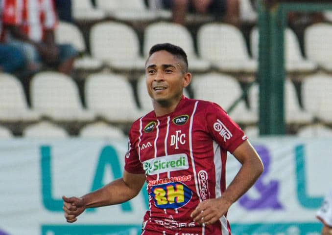 Jorge Henrique coloca atacante A FRENTE de Ronaldo e surpreende TORCEDORES